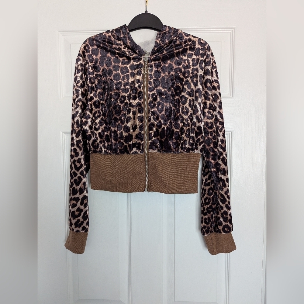 Women's Velvet Studded Leopard Print Hoodie/Sweater/Jacket